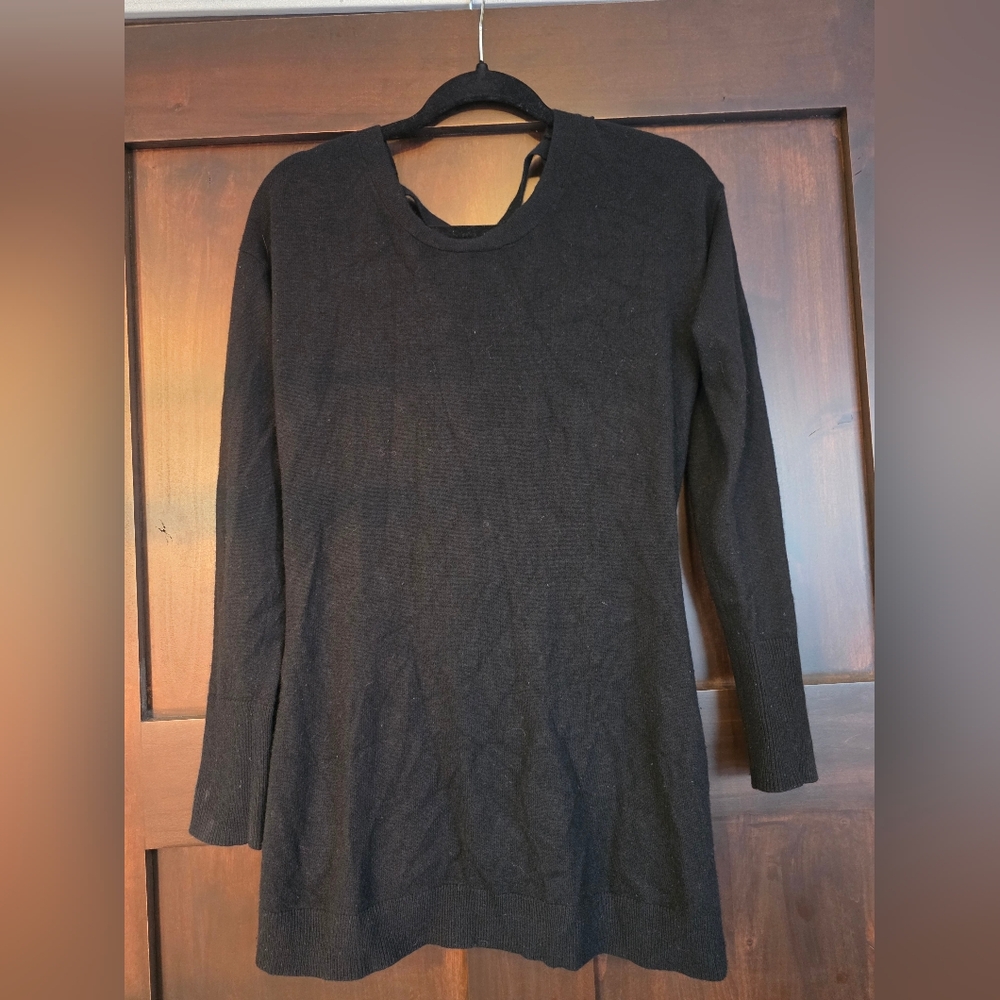 Athleta 100% Cashmere Sweater Medium Wrap Open Back